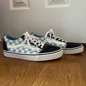 VANS blue checkered print women’s tennis shoes